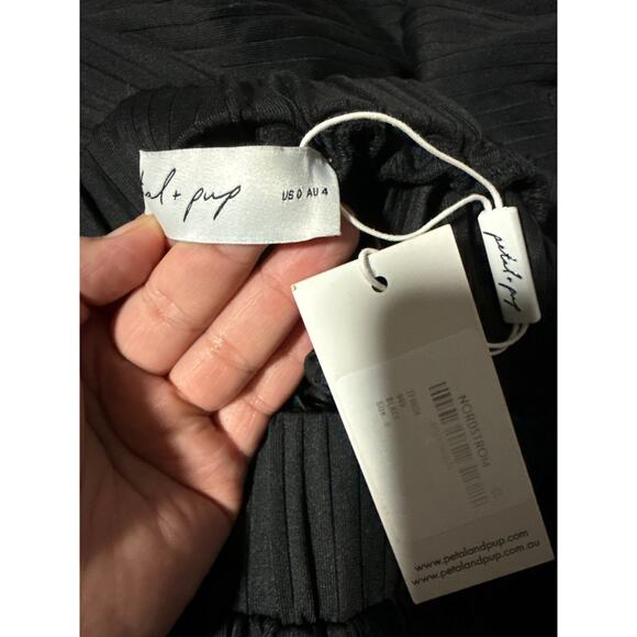 Petal and Pup Pleated Wide Leg Pants, Black, 0 - Picture 4 of 4